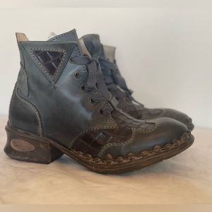 👢Rovers Womens Distressed Navy Leather Handcrafted Comfort Ankle Booties SZ 37